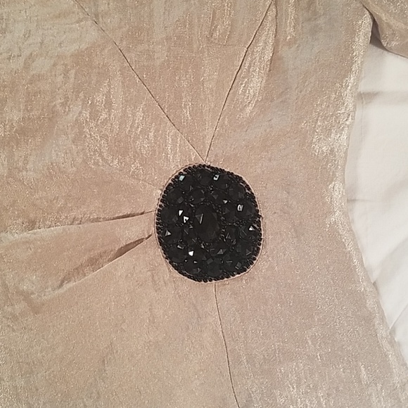 Top - Picture 4 of 4